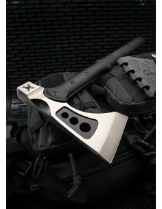 United Cutlery M48 Machado Lenhador 2