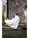Capa medieval longa branca, modelo Gunnar