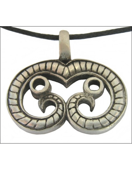 pingente de chifre viking