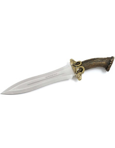 Faca com acabamento em mouflão cabo chifre de veado