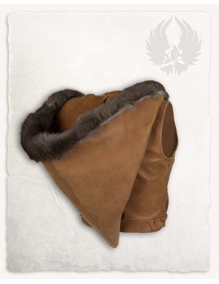 Camisola de mulher medieval com capuz...