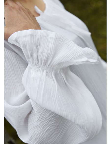 Túnica interior medieval leve efeito...