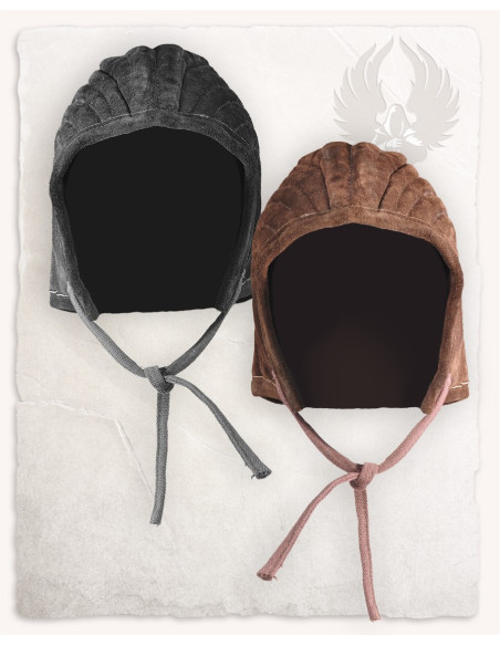 Capeline acolchoado modelo Leopold