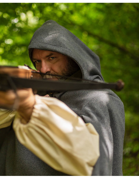 Capa de lã renascentista, modelo...