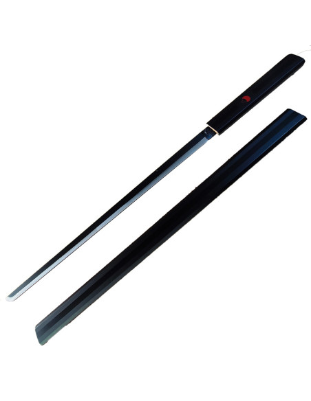 A katana preta de Sasuke Uchiha em...