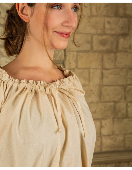 Interior túnica medieval modelo...