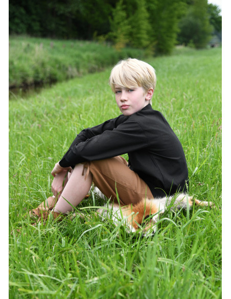 Calças capri modelo Jonte com cordões...