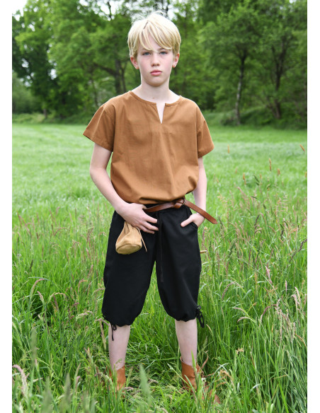 Calça capri com atacadores modelo...