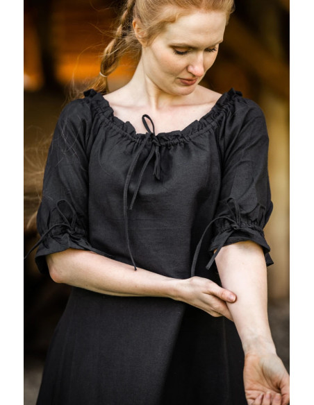 vestido medieval modelo Melisande, preto