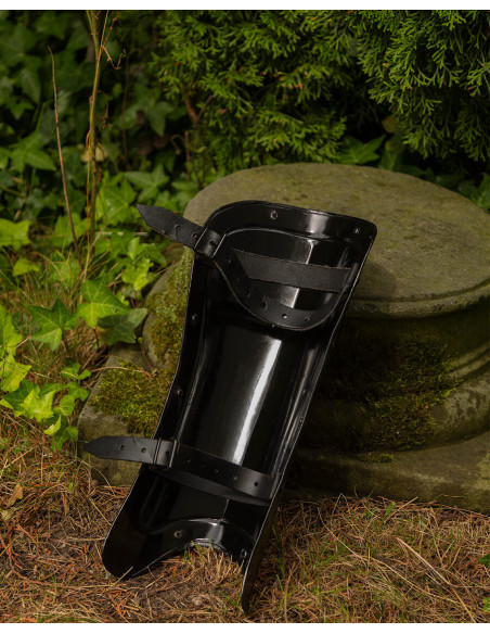 Modelo de grevas medievais de metal...