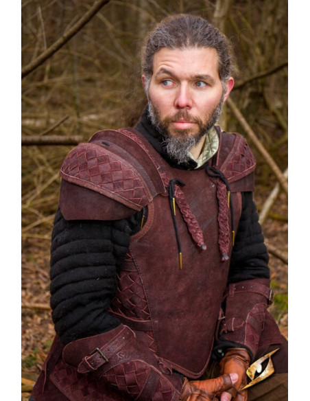 Conjunto de ombreiras em camurça...