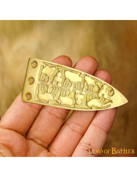 Ponta de cinto viking decorativa em...