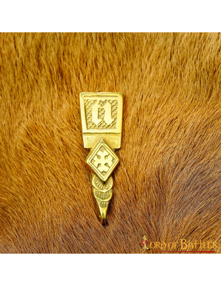 Acessório medieval de latão...