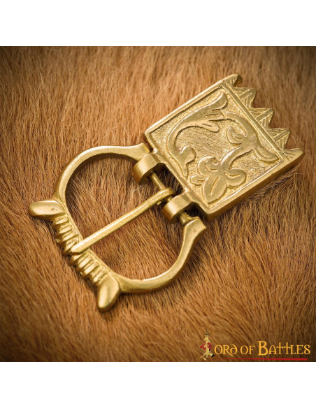 Fivela e acabamento floral para...