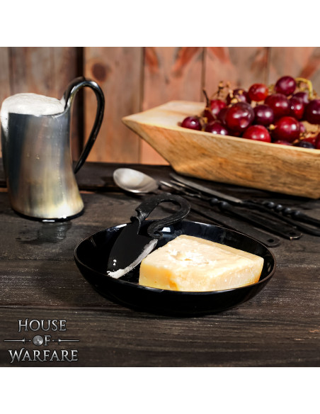 Prato medieval feito de chifre de...