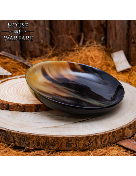 Prato medieval feito de chifre de...