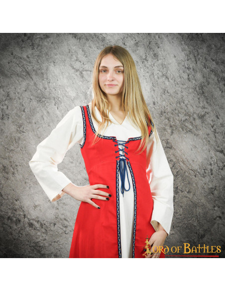 Brial medieval vermelho com atacadores