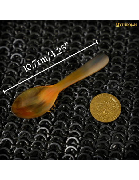 Conjunto de 4 colheres medievais em...