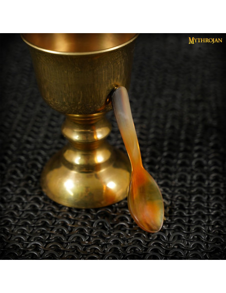 Conjunto de 4 colheres medievais em...