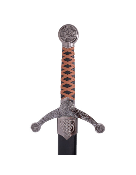 Espada com bainha decorada com Nó...