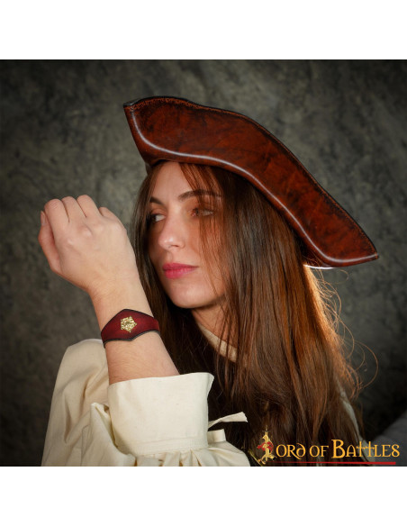 Pulseira feita à mão em couro Tudor...