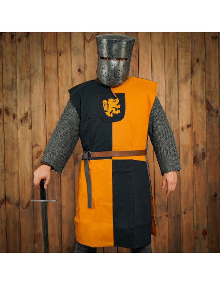 Tabardo masculino com escudo Lion...