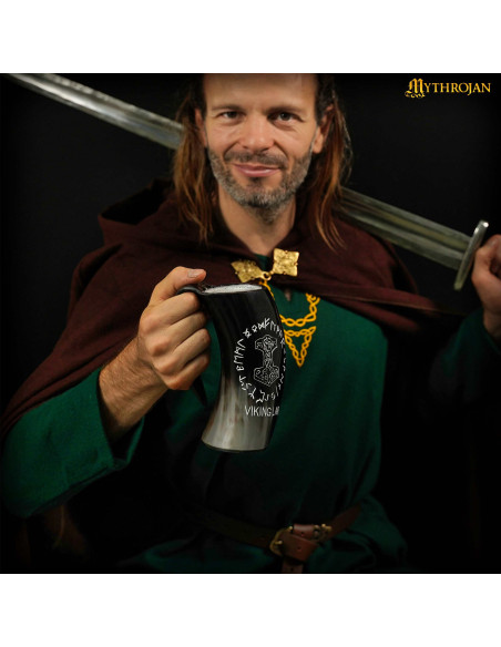 Jarro de hidromel com chifre Viking...
