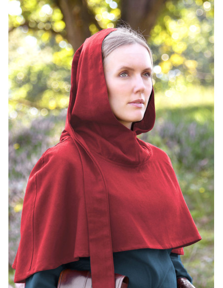 Gugel com capuz pontiagudo modelo...