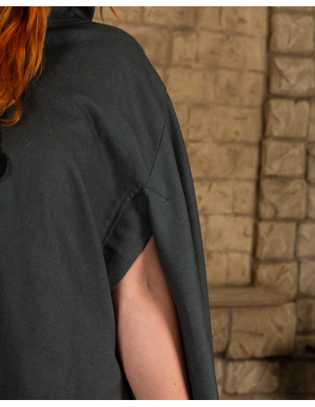 Manto medieval, tipo corvo, em tela -...