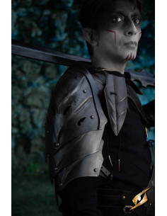 Amuleto noturno com ombreiras Dark Elf