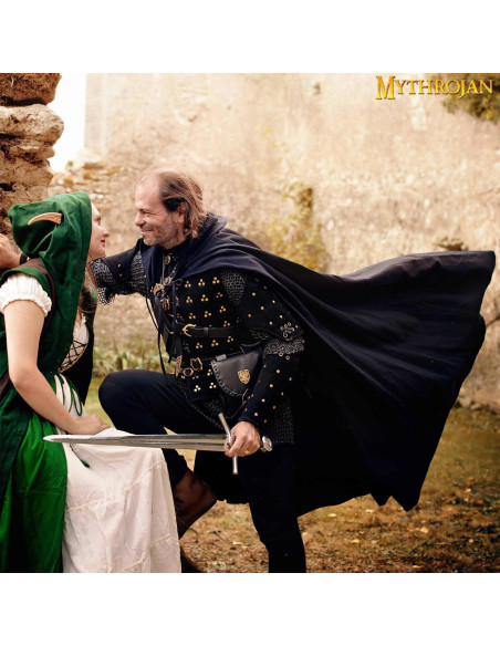 Capa infantil de cavaleiro medieval...