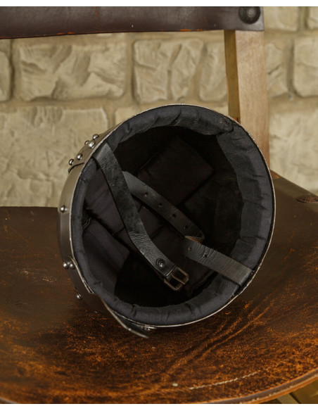 Capacete tipo Spangenhelm de Thor em aço