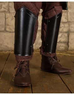 Grevas medievais de Mina em aço enegrecido