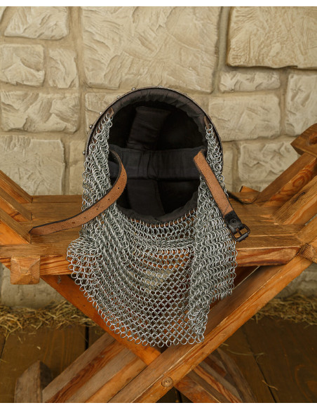 Capacete Kegel modelo Arlan, com cota...