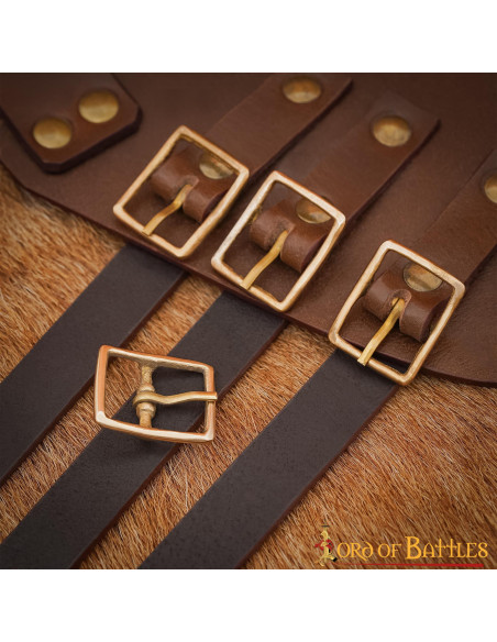 Fivela pequena em latão puro (2,8 x...