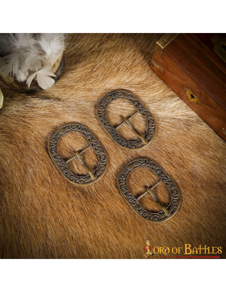 Pacote de 3 fivelas de latão antigo...