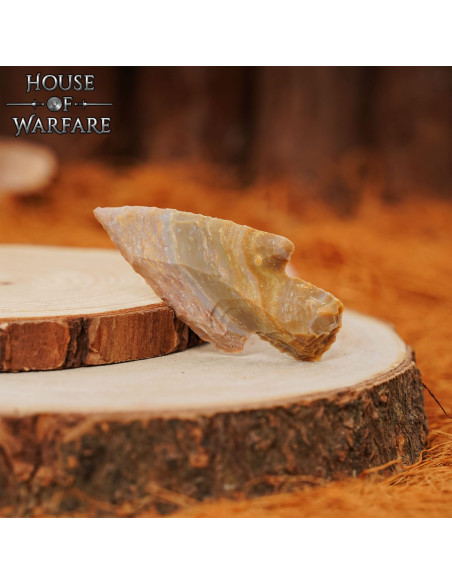 Ponta de flecha pequena em pedra de...