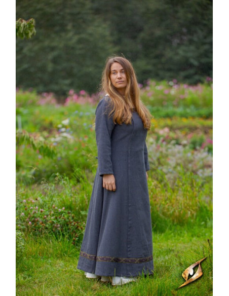 Vestido escandinavo da Era Viking,...