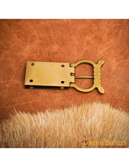 Fivela medieval de trevo de latão do...