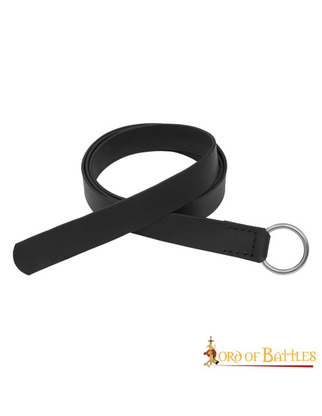 Cinto de couro medieval com fivela...