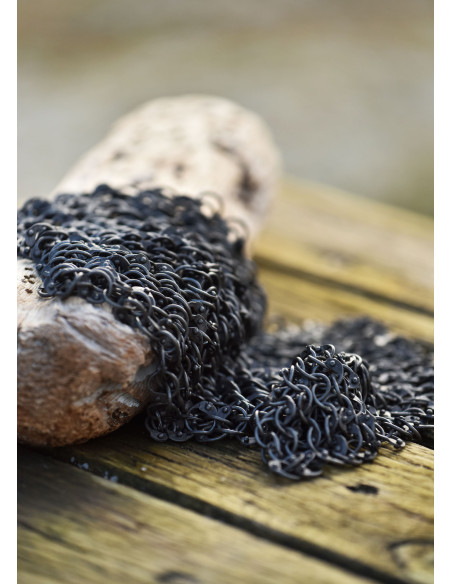 Cota de malha rebitada, acabamento...