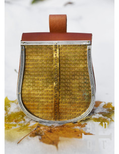 Bolsa medieval em pele castanha com frente em latão... 2