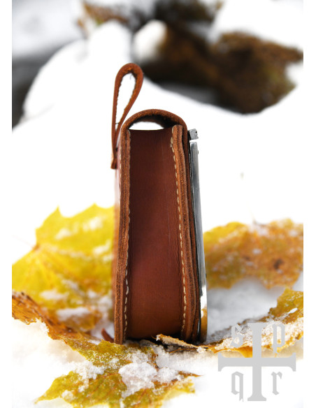 Bolsa medieval em pele castanha com...