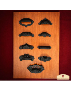 Conjunto de 4 puxadores de gaveta medievais (10,1x4,1 cm.) 2