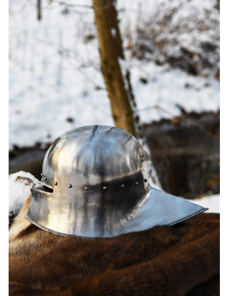 Capacete Sallet alemão medieval...