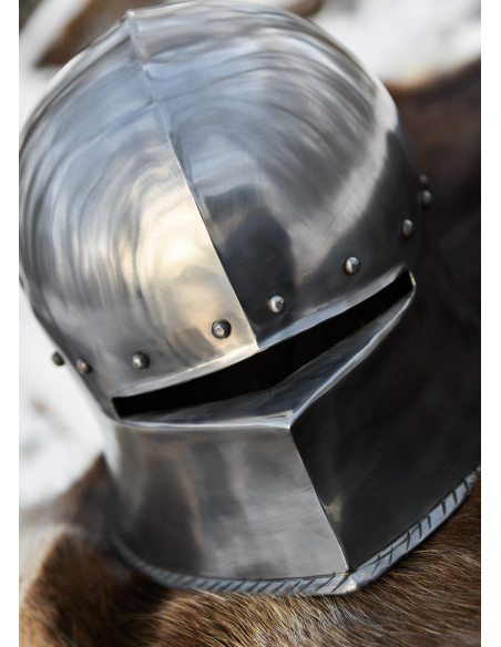 Capacete Sallet alemão medieval...