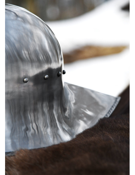 Capacete Sallet alemão medieval...