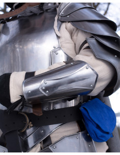 Conjunto medieval de pulseiras e grevas modelos...