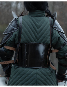 Peitoral medieval em aço enegrecido modelo Katharina 2