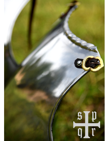 Couraça de aço do século XVI de 1,6...